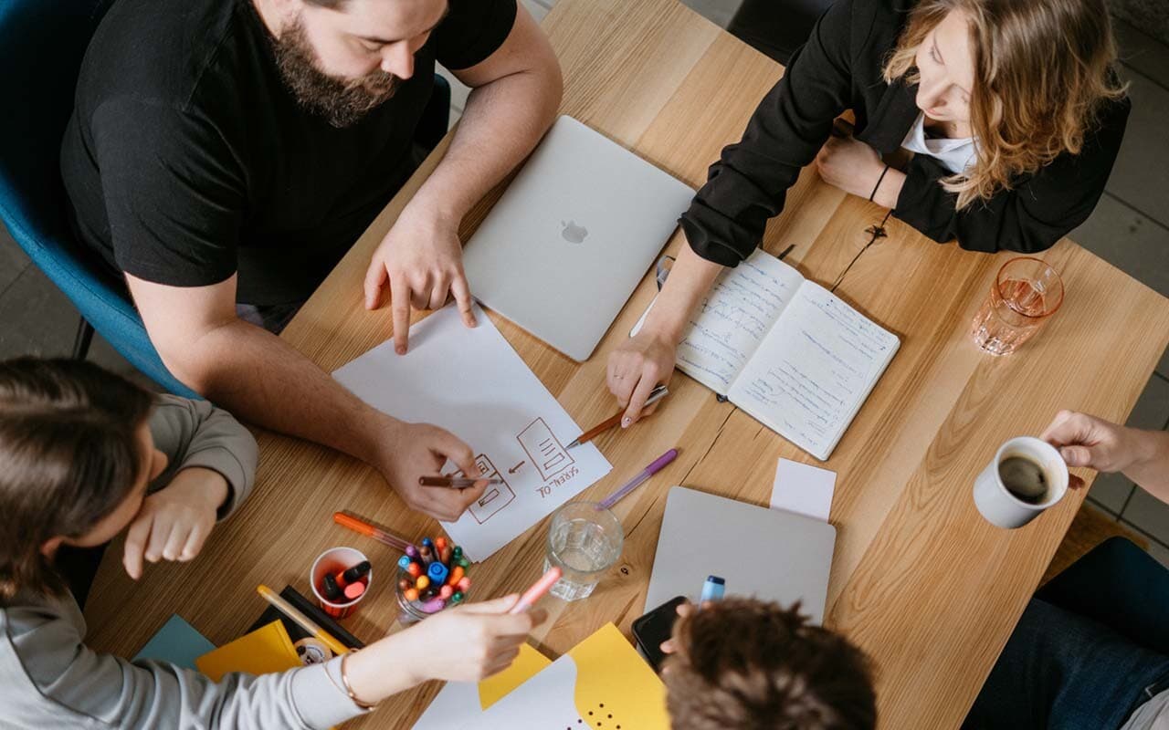 Moderne IT-Strukturen für Unternehmen dank innovativer EDV Dienstleistung