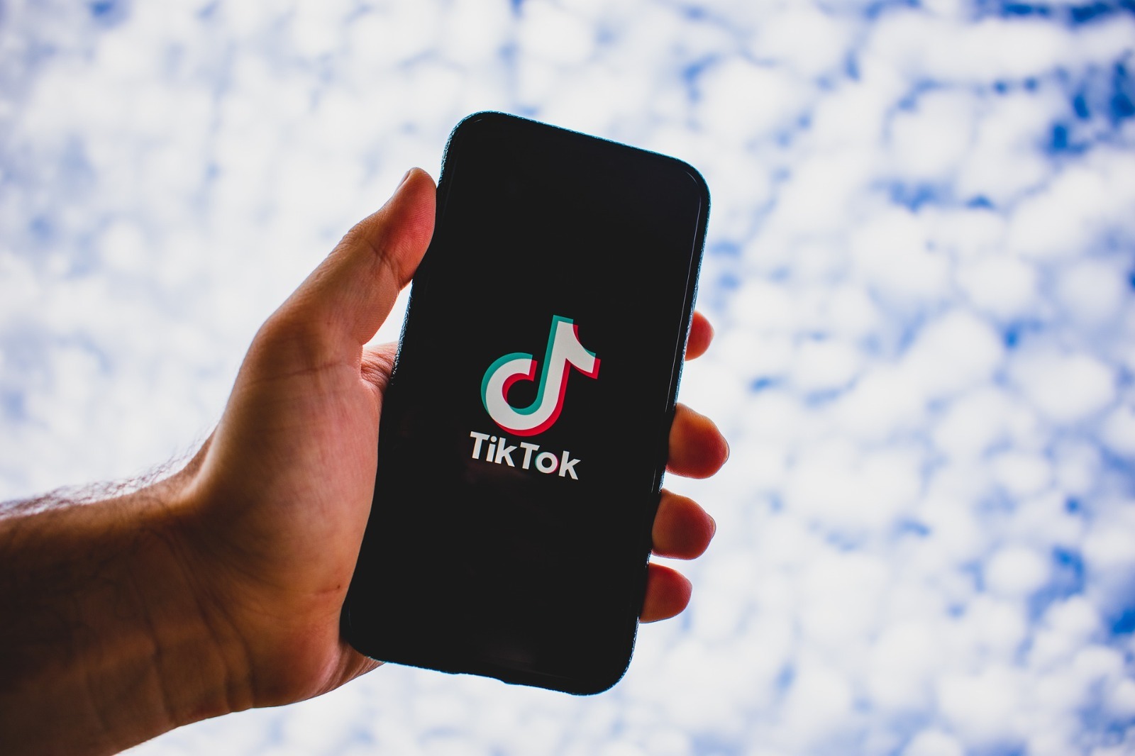 TikTok Follower kaufen billig – Beste Angebote exklusiv bei EdenBoost